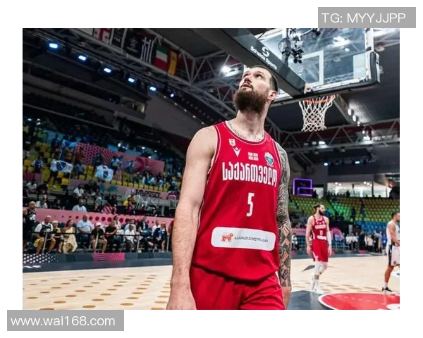 雄鹿内线球员数据分析揭示球队攻防关键因素与未来发展潜力